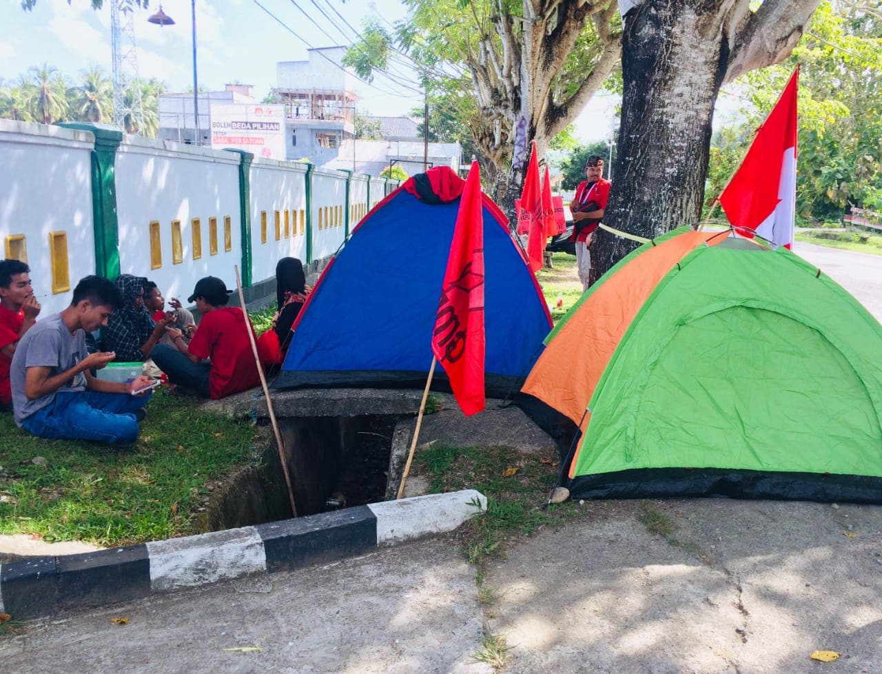 Kawal Kasus Korupsi Dana BTT, DPC GMNI Sula Gelar Tenda Seminggu Di Kejari