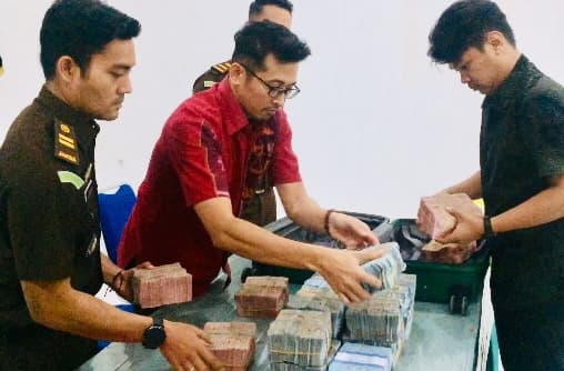 1 Oknum Tersangka Kasus Korupsi Dana BTT Di Sula Kembalikan Kerugian Negara