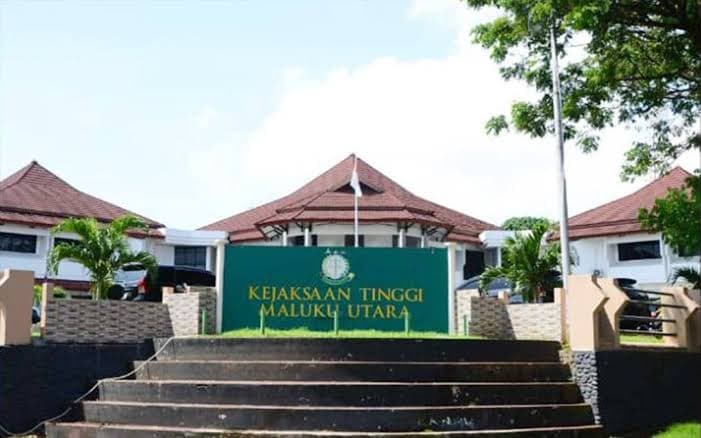 kejati-malut-didesak-tetapkan-bupati-sula-sebagai-tersangka-kasus-dana-btt